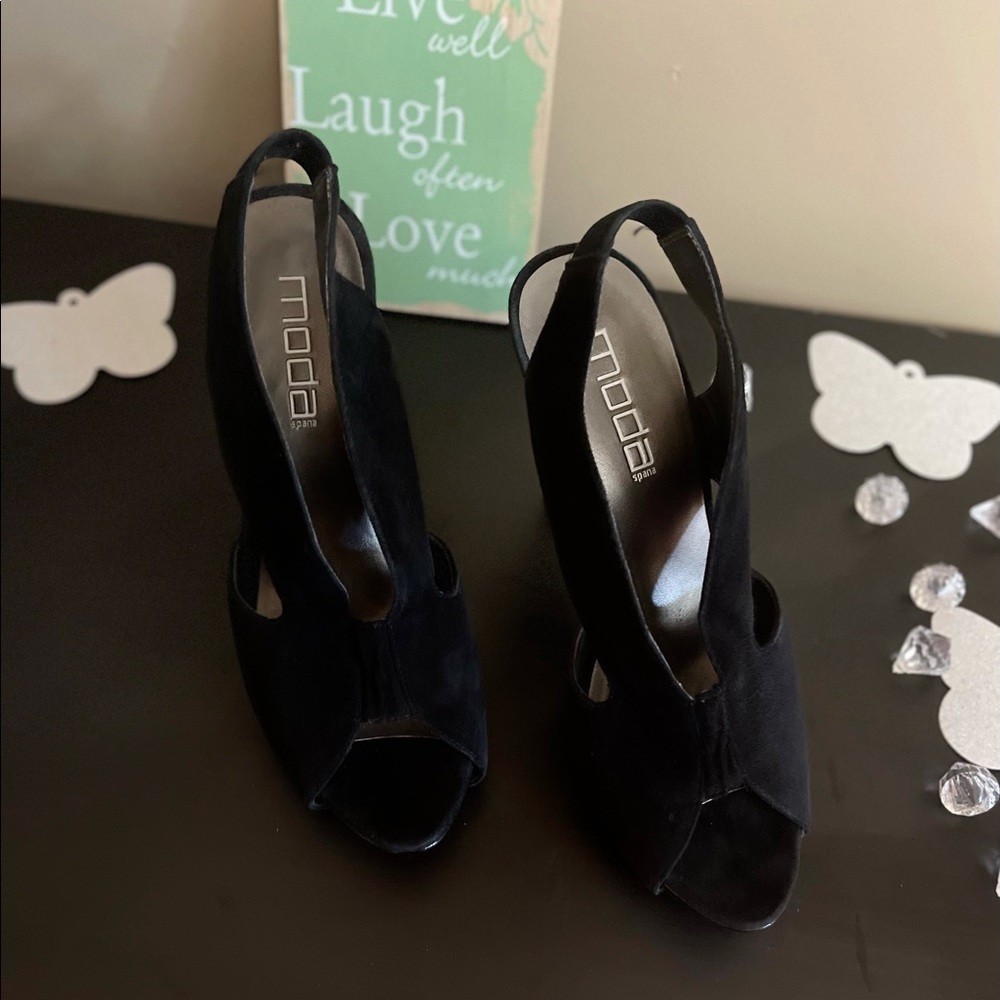 Moda Suede Heels Used